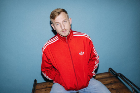 Portraitfoto Hubertus Koch, der mit seinem Buch „Lost Boy“ ein weiteres Mal auf Lesereise geht