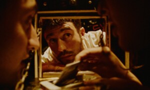 Der Film „Rave on“ mit Aaron Altaras in der Hauptrolle läuft im Kino.