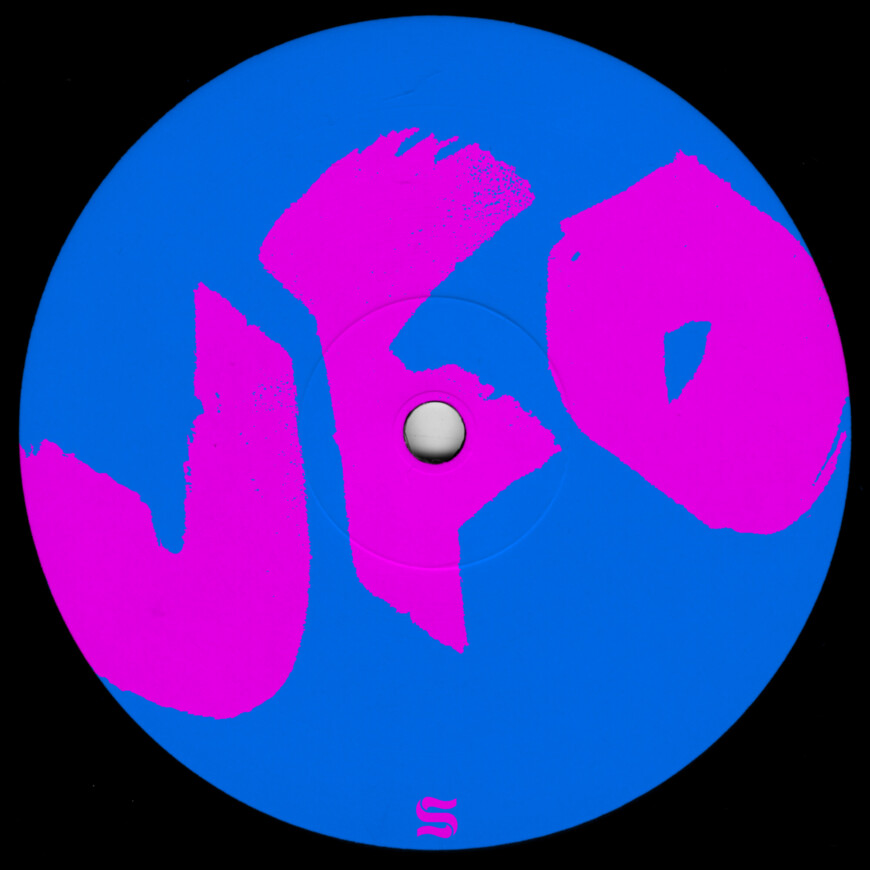 UFO steht in pinker Schrift auf einer Blauen Vinyl.