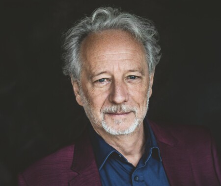 Portraitfoto Stefan Hertmans, zu dessen aktuellem Roman „Dius“ wir ein Gewinnspiel anbieten