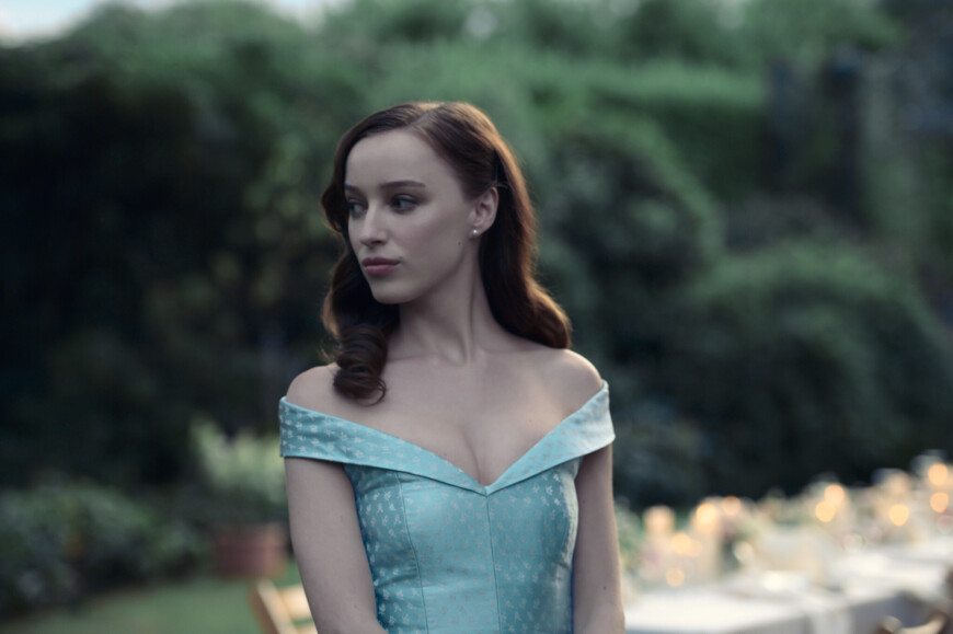 Liz (Phoebe Dynevor) ist die neue Freundin von Josh Taylor – und sie ist rechtsradikal. Wie sehr: Das erleben die Taylors sukzessive. Der Politthriller „The Change“ läuft im Kino.