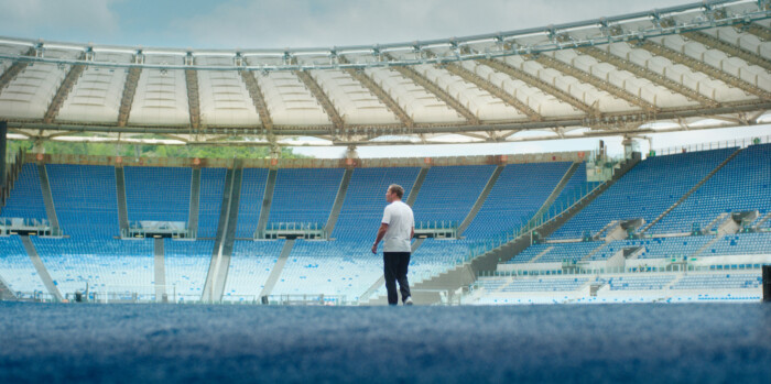 Lothar Matthäus im Olympiastadion von Rom. Im Kino läuft jetzt der Film „Ein Sommer in Italien – WM 1990“.