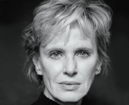 Portraitfoto Siri Hustvedt, die mit ihrem neuen Buch „Ghost Stories“ auf große Lesereise nach Deutschland kommt