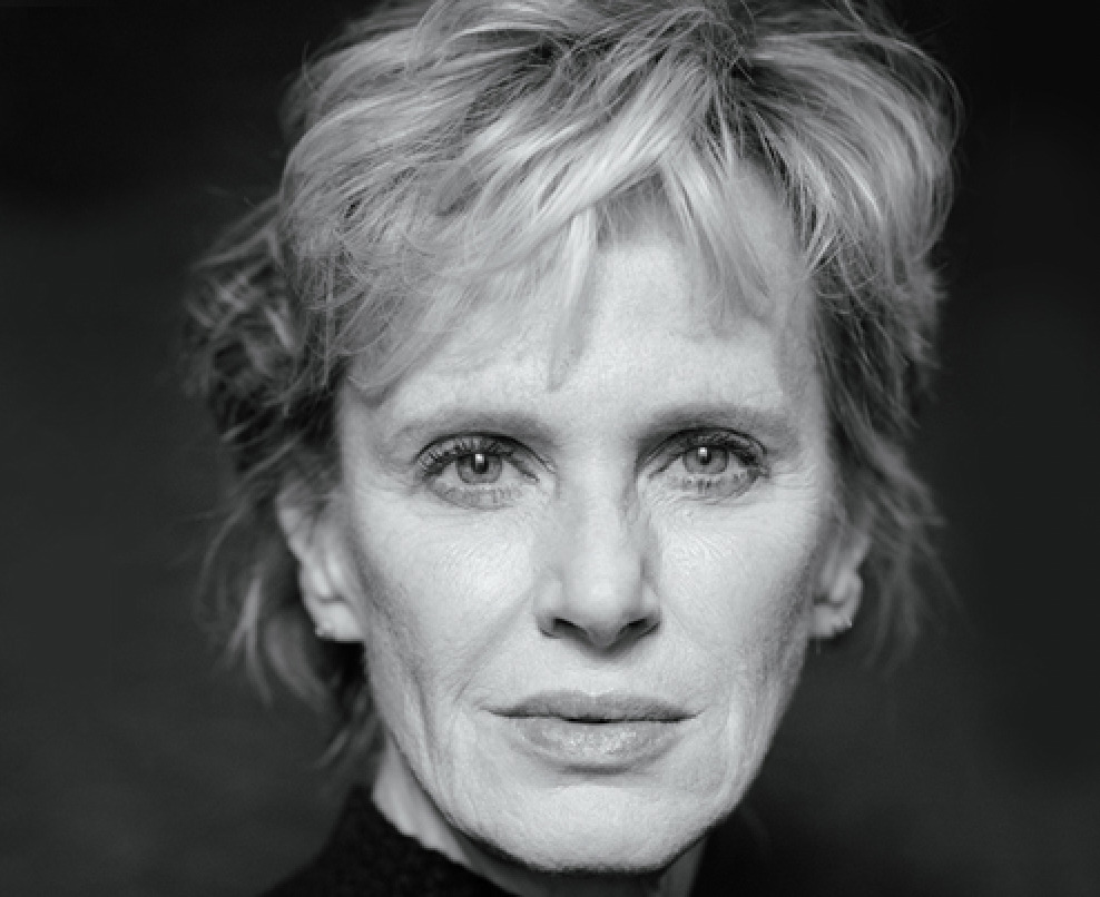 Portraitfoto Siri Hustvedt, die mit ihrem neuen Buch „Ghost Stories“ auf große Lesereise nach Deutschland kommt