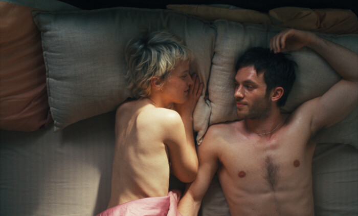 Der Film „Allegro Pastell“ startet in den Kinos.