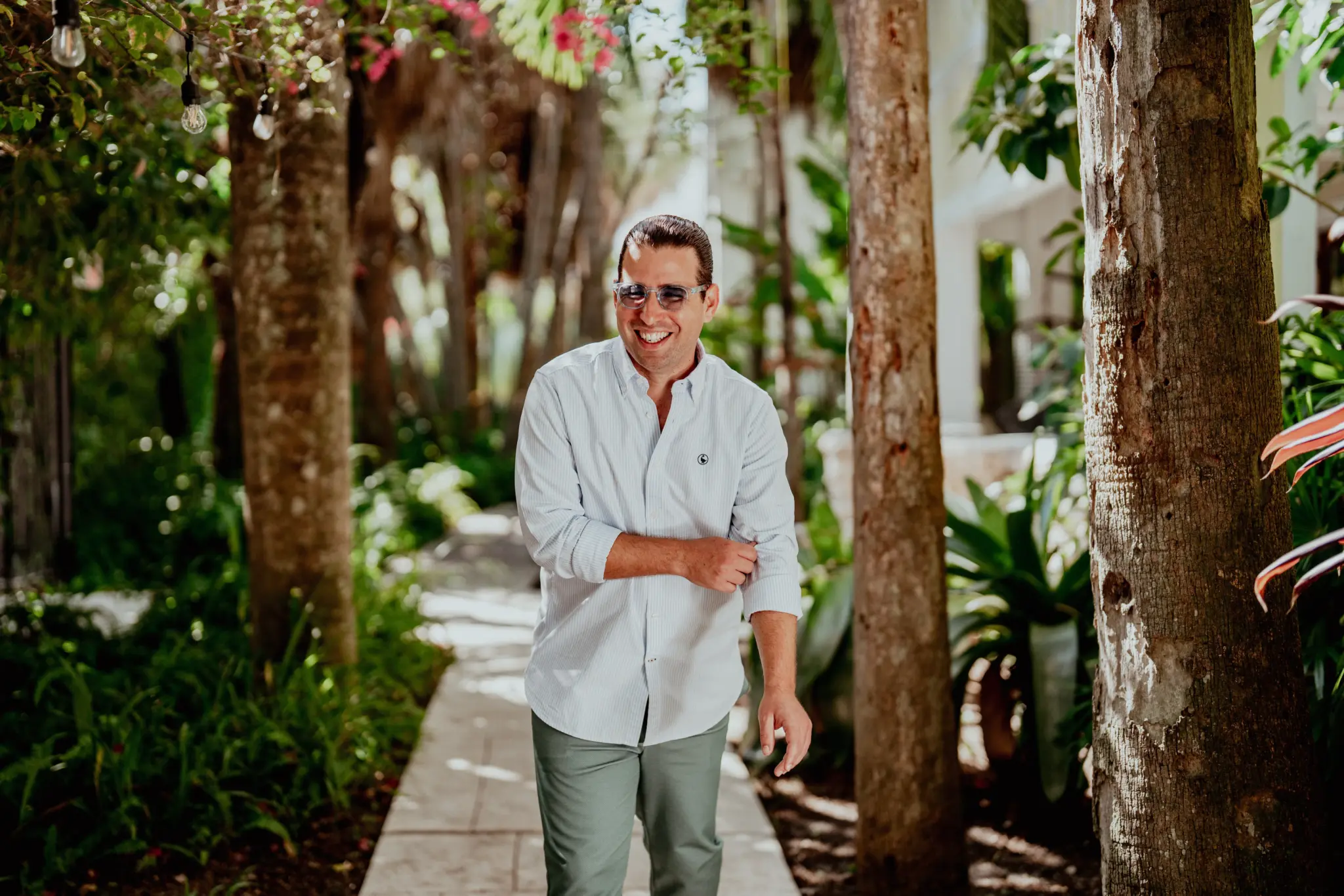 MAC1194_Alfredo_Rodriguez_by_Gabriela_Gabrielaa_Coral_Way_300dpi_RGB_PR951__1_