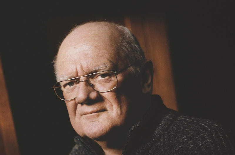 Portraitfoto Peter Grainger, zu dessen neuesten Krimi „Gnade vor Recht“ wir ein Gewinnspiel anbieten